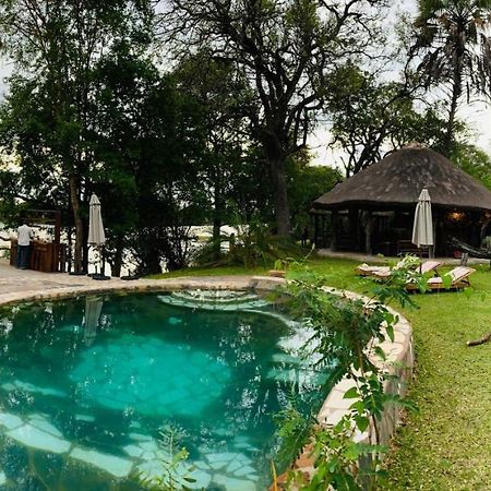 Hippo Lodge Kafue Exteriör bild