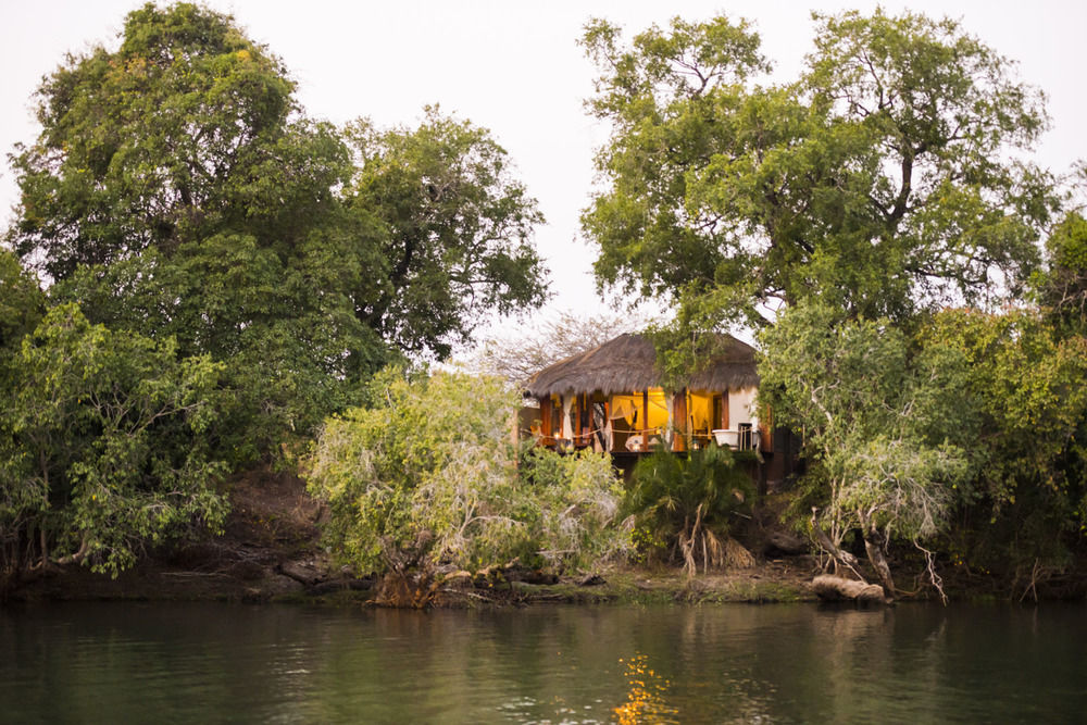 Hippo Lodge Kafue Exteriör bild