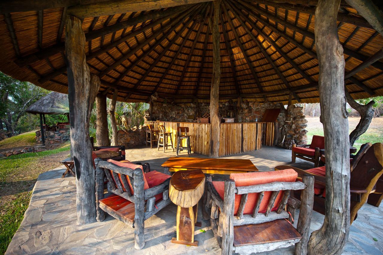 Hippo Lodge Kafue Exteriör bild
